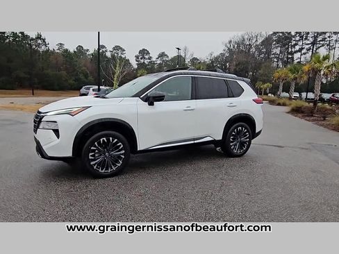 New 2026 Nissan Rogue Platinum w/ Platinum Premium Package image 24