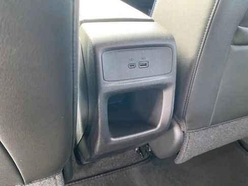 Certified 2024 Buick Envista Sport Touring w/ Convenience I Package image 18