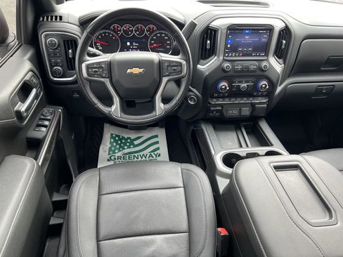 Used 2022 Chevrolet Silverado 1500 LTZ w/ LTZ Premium Package image 23
