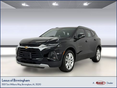Used 2022 Chevrolet Blazer LT w/ Sound & Technology Package FWD image 1