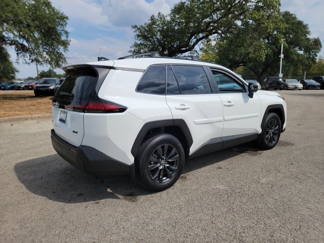 Used 2026 Toyota RAV4 XLE Premium FWD image 5
