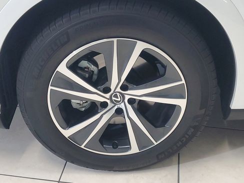 Used 2024 Lexus RX 350h image 5