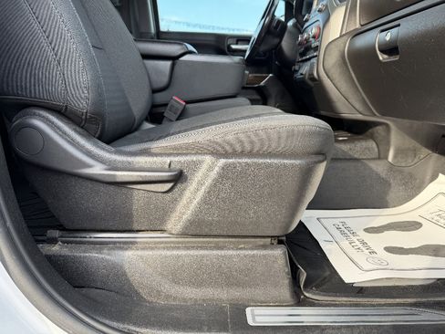 Used 2019 Chevrolet Silverado 1500 LT w/ All-Star Edition AWD/4WD image 20