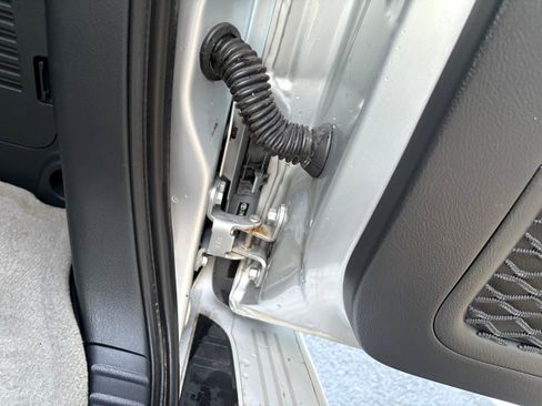 Used 2008 Toyota RAV4 Limited image 18