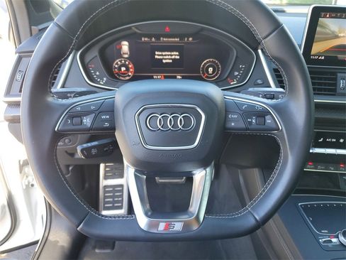 Used 2019 Audi SQ5 Prestige w/ Prestige Package image 23