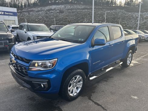 Used 2022 Chevrolet Colorado LT w/ LT Convenience Package image 16