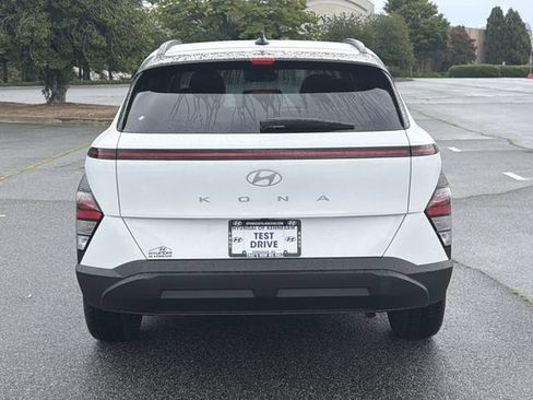 New 2027 Hyundai Kona SEL Sport FWD image 7