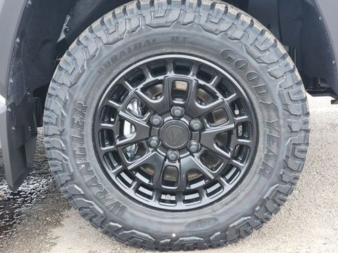 New 2026 Toyota Tundra SR5 AWD/4WD image 8