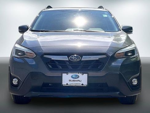 Used 2022 Subaru Crosstrek 2.5i Limited w/ Moonroof Package 1 AWD/4WD image 2