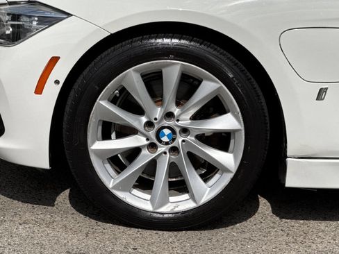 Used 2017 BMW 330e RWD image 26