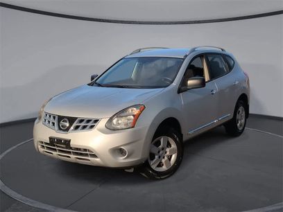 Used 2015 Nissan Rogue S w/ Convenience Package