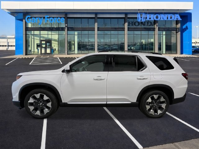 New 2026 Honda Pilot Elite image 2