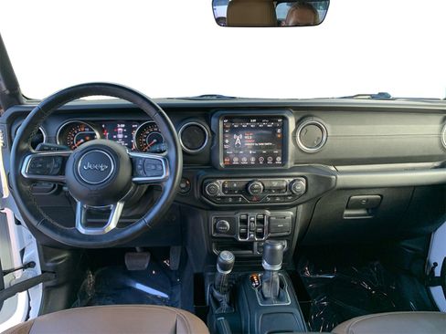 Used 2022 Jeep Gladiator Overland w/ Popular Equipment Package image 18