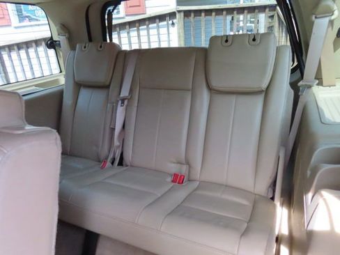 Used 2011 Ford Expedition XLT w/ 201A Rapid Spec Order Code image 17