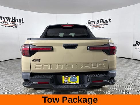 Used 2023 Hyundai Santa Cruz SEL AWD/4WD image 7