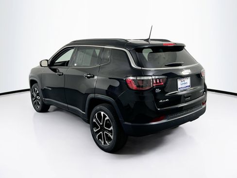 Used 2022 Jeep Compass Limited image 7