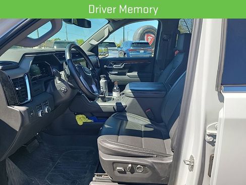 Used 2024 GMC Sierra 1500 Denali AWD/4WD image 23