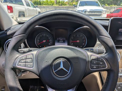 Used 2018 Mercedes-Benz C 300 Sedan image 26