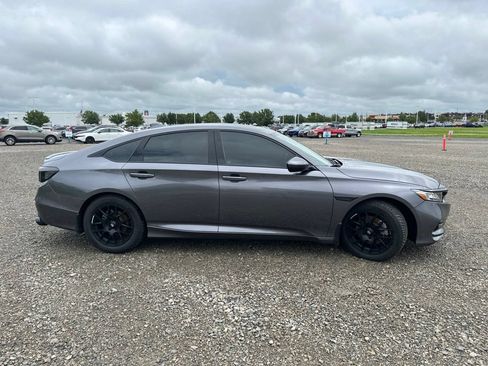 Used 2020 Honda Accord Sport image 12