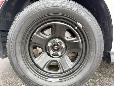 Used 2021 Dodge Charger Police RWD image 20