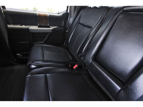 Used 2019 Ford F150 Lariat AWD/4WD image 14