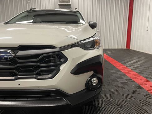Used 2024 Subaru Crosstrek 2.0i Premium image 9