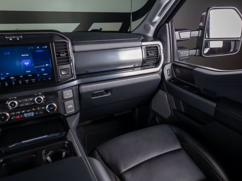 Used 2026 Ford F350 Lariat w/ Chrome Package AWD/4WD image 8