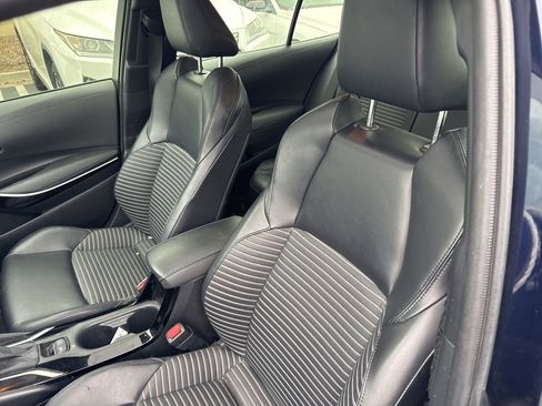 Used 2020 Toyota Corolla XSE image 6