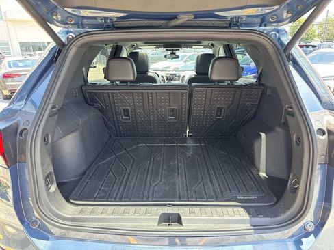 Used 2024 Chevrolet Equinox RS w/ RS Leather Package FWD image 9