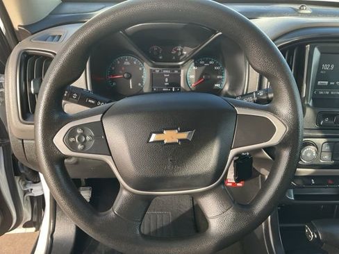 Used 2017 Chevrolet Colorado W/T w/ WT Convenience Package image 9