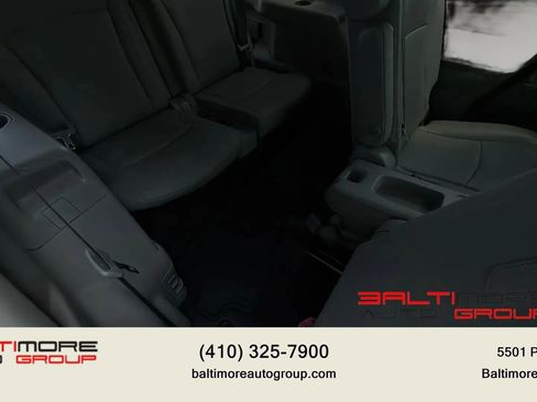 Used 2012 Toyota Highlander Limited w/ Tow Pkg AWD/4WD image 34