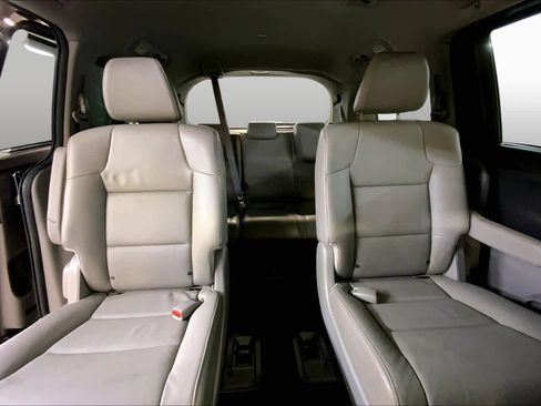 Used 2015 Honda Odyssey EX-L image 18