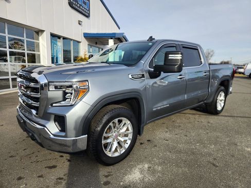 Used 2020 GMC Sierra 1500 SLE w/ SLE Value Package image 5