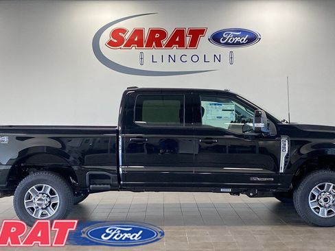 New 2026 Ford F350 Lariat w/ FX4 Off-Road Package AWD/4WD image 1
