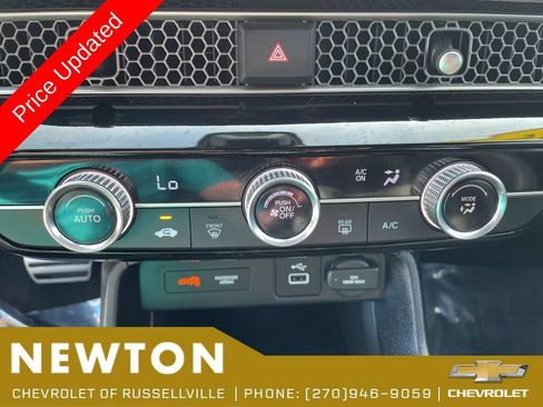 Used 2023 Honda Civic Sport image 18