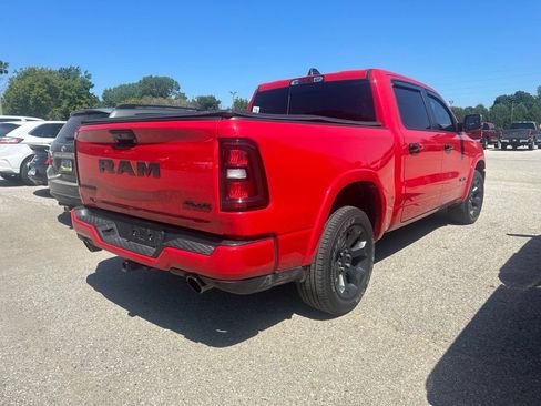 Used 2025 RAM 1500 Big Horn AWD/4WD image 3