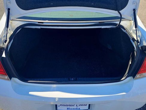 Used 2011 Chevrolet Impala LT image 19
