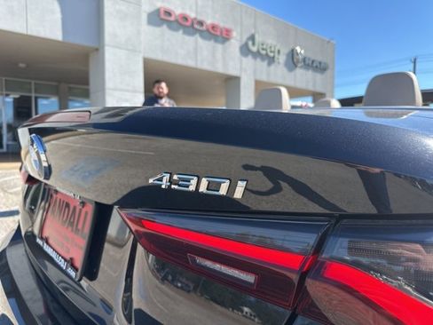 Used 2022 BMW 430i Convertible image 42