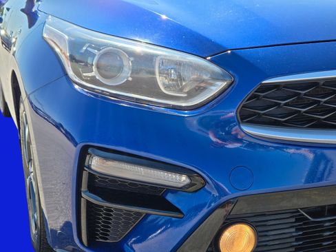 Used 2021 Kia Forte LXS FWD image 3