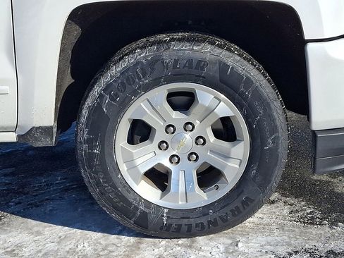 Used 2017 Chevrolet Silverado 1500 LT w/ All Star Edition image 8