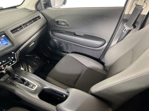 Used 2022 Honda HR-V EX image 22