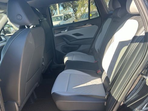 New 2026 Volkswagen Tiguan SE R-Line image 48