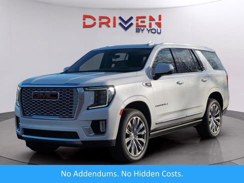 Used 2021 GMC Yukon Denali w/ Denali Premium Package image 1