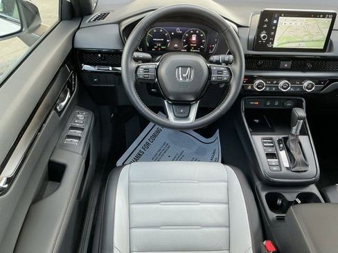 Used 2026 Honda CR-V Sport Touring image 12