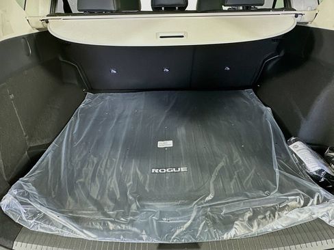 New 2026 Nissan Rogue Dark Armor AWD/4WD image 34