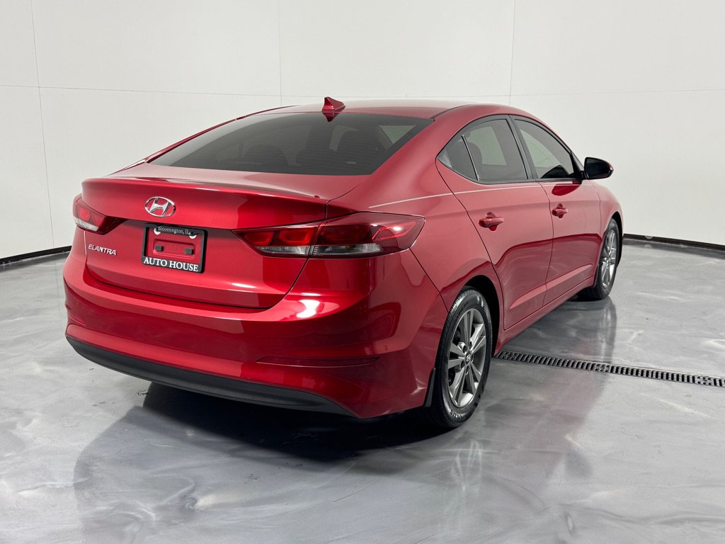 Used 2017 Hyundai Elantra Value Edition w/ Cargo Package FWD image 5