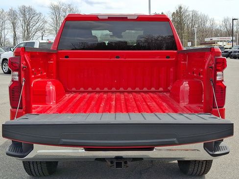 Certified 2024 Chevrolet Silverado 1500 LT AWD/4WD image 28