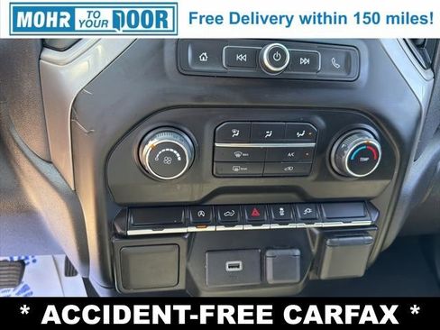 Used 2020 Chevrolet Silverado 1500 Custom w/ Custom Value Package AWD/4WD image 16