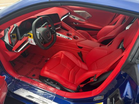 New 2027 Chevrolet Corvette Grand Sport w/ Z52 Sport Performance Package RWD image 32