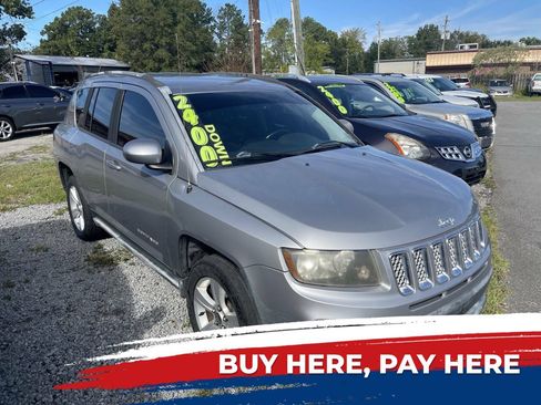 Used 2016 Jeep Compass Latitude AWD/4WD image 1